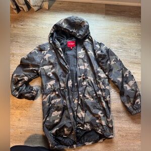 GUESS Camouflage Hooded Jacket